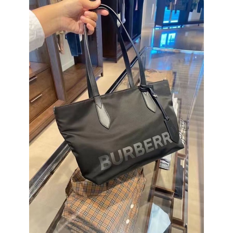 ORIGINAL Burberry Nylon Large Women s One Shoulder Tote Bag