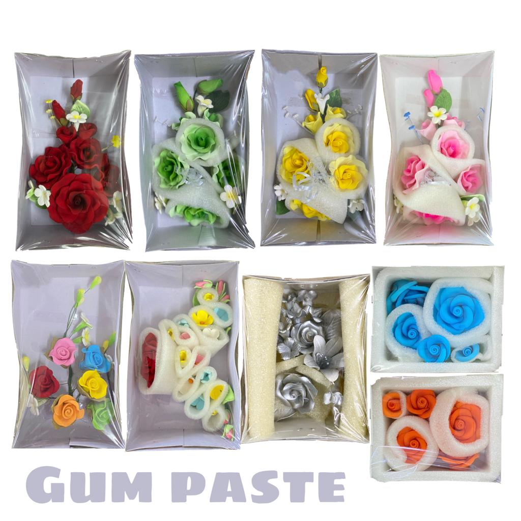 GUM PASTE FLOWER/ SUGAR PASTE FLOWER/ CAKE DECORATION/ DECORATION