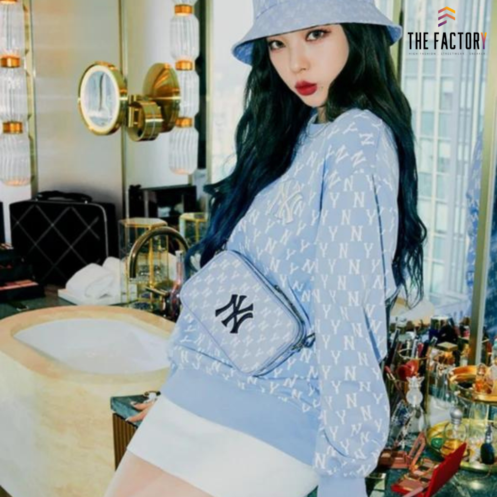 MLB Monogram Jacquard Mini Crossbody Bag (Light Blue) Shopee Malaysia