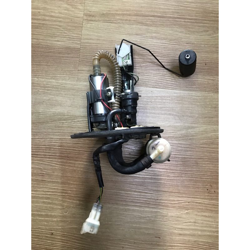 KTM Duke 200/390/ RC200/ RC390/ Duke 250 fuel pump unit Shopee Malaysia