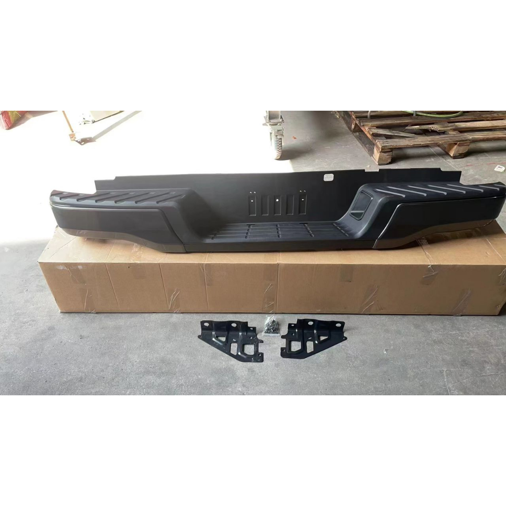FORD RANGER T9 2022-2023 REAR OEM BUMPER REAR BUMPER | Shopee Malaysia