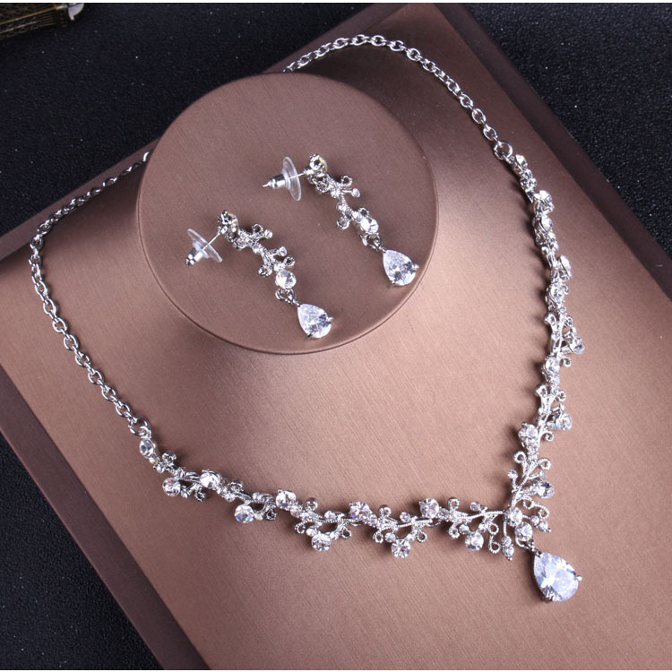 Rantai Subang Perkahwinan Set Wedding Accessories Necklace Earrings Set 