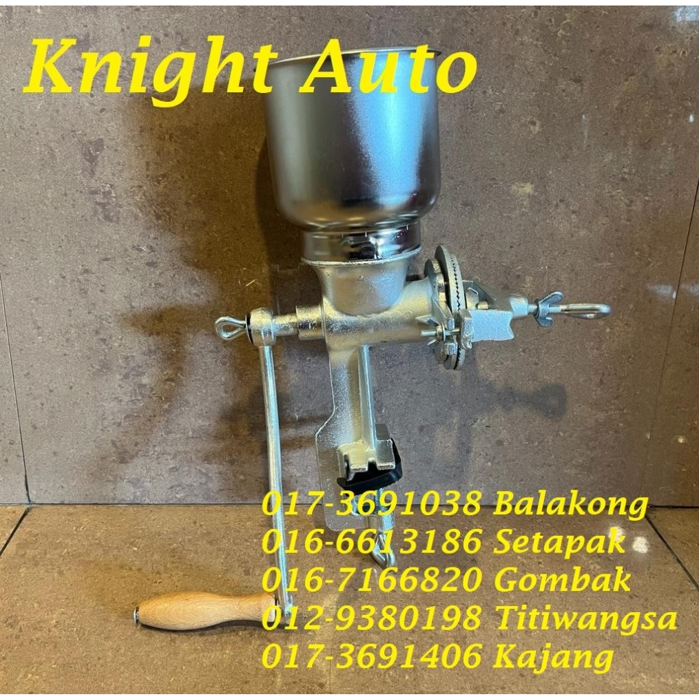 KGT Manual Corn Grinder Flour Maker Wheat Grain Nut Mill Cast Iron