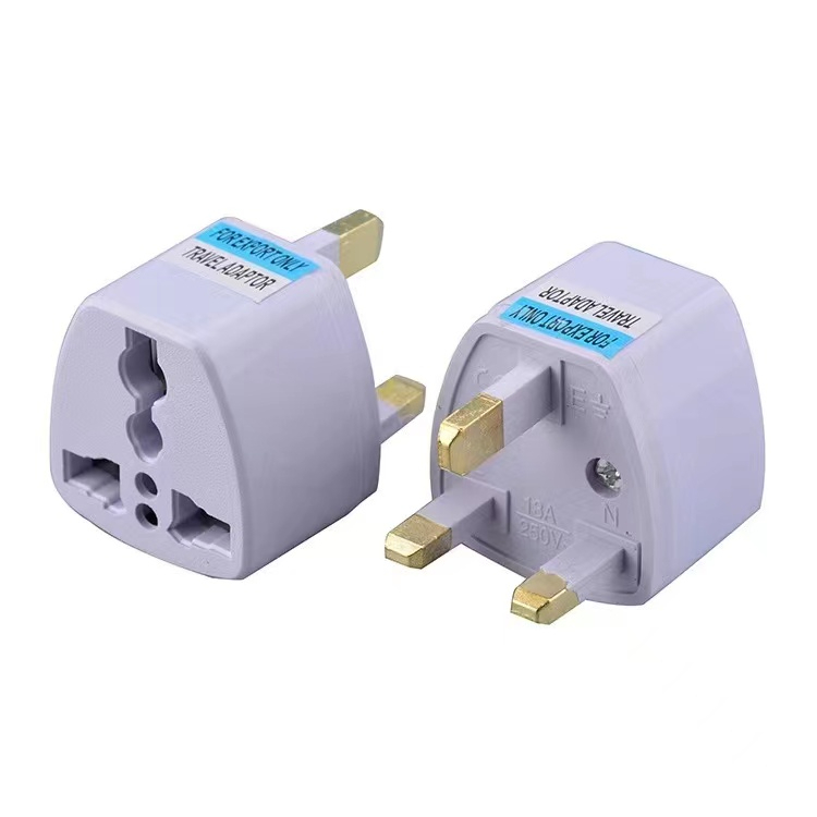 【2pcs】3Pin Universal Adapter Plug Head UK 3 Pin Malaysia China Plug
