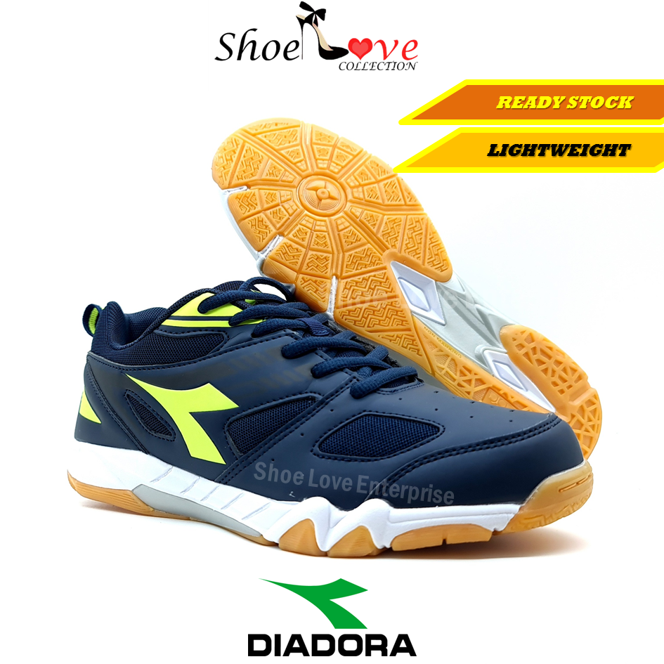 Diadora sales badminton shoes