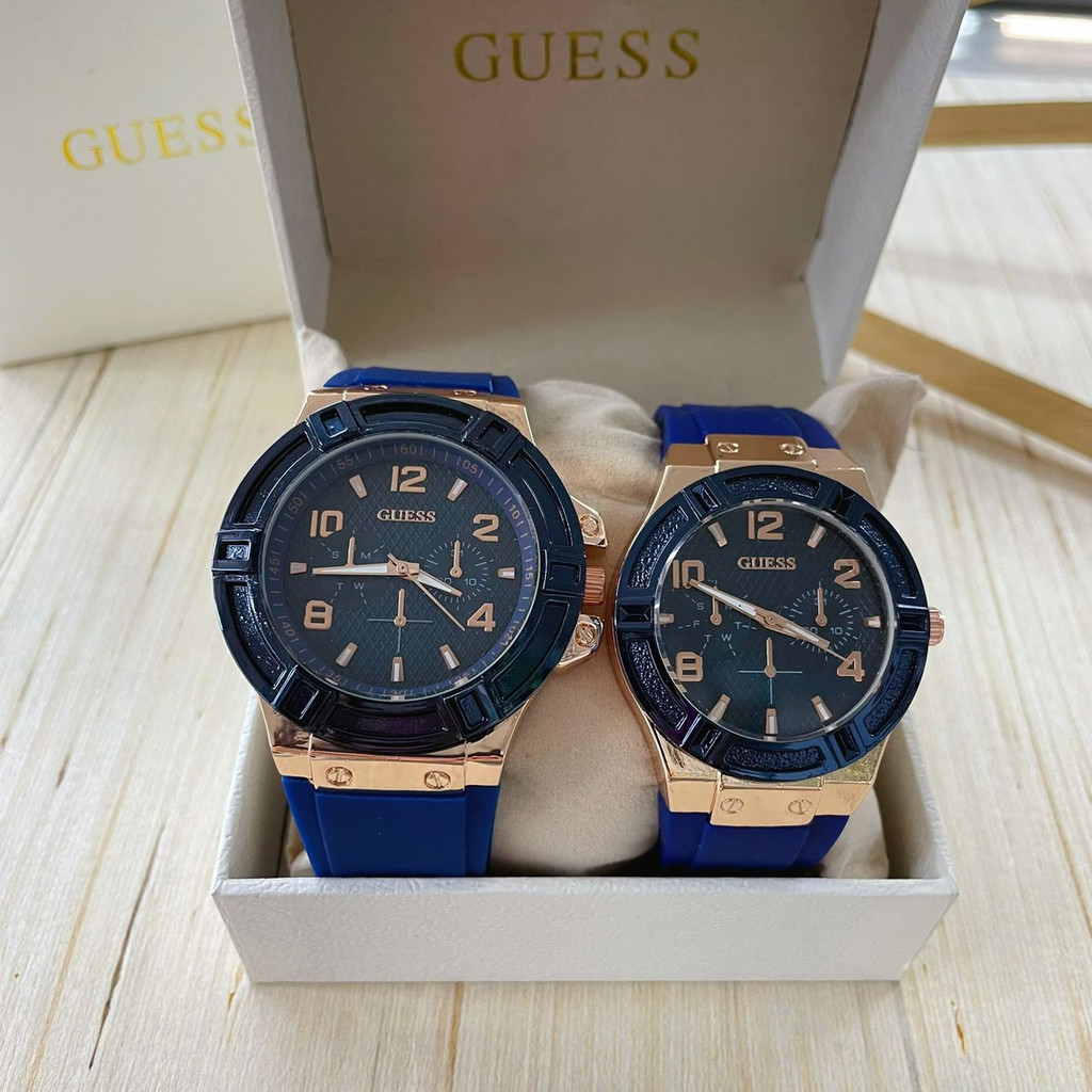 Couple watches outlet guess