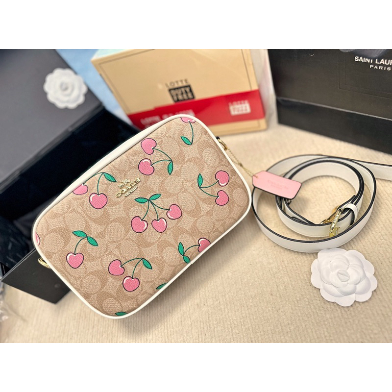 COACH JAMIE CAMERA BAG IN SIGNATURE CANVAS WITH HEART CHERRY PRINT