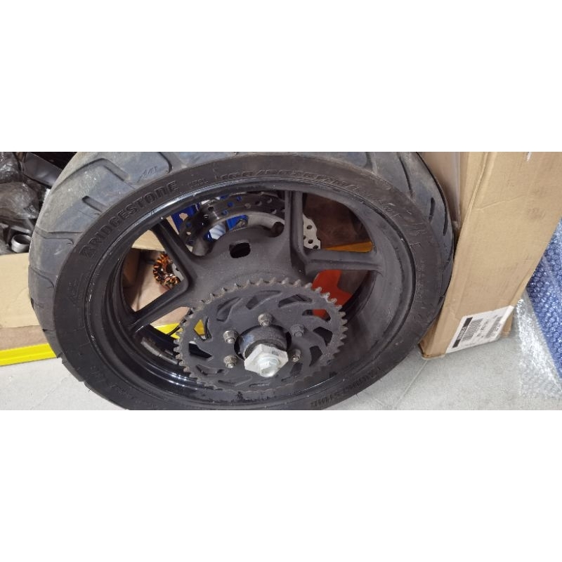 yezdi wheel rim price