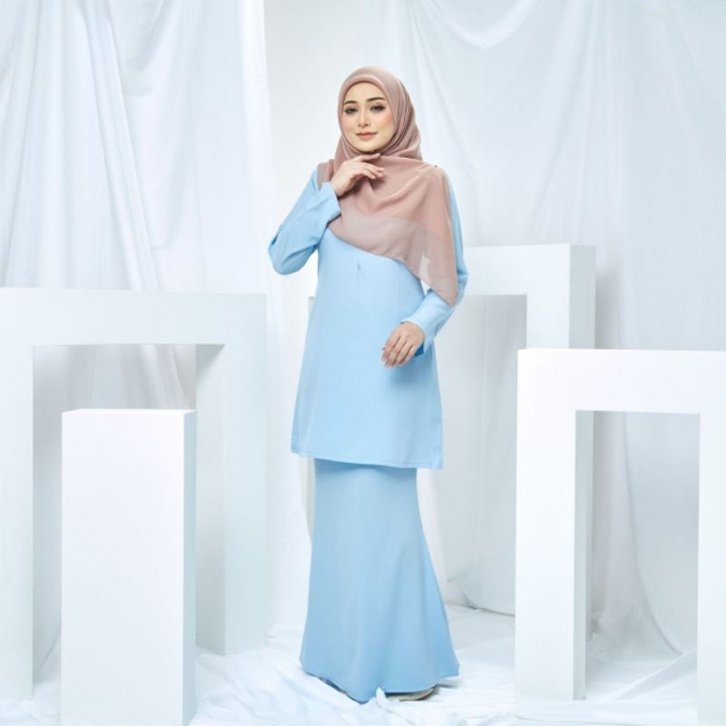 Gambar baju kurung Qiera