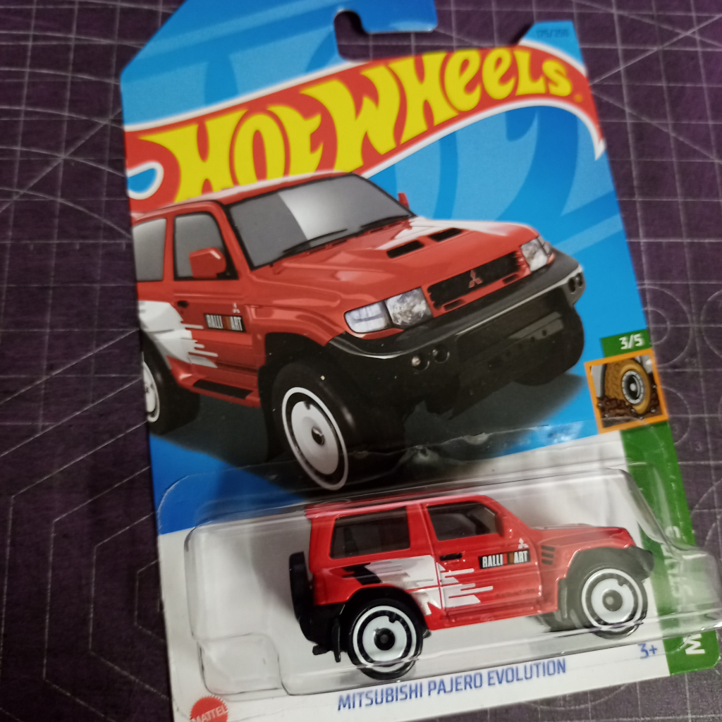 Share: Hot Wheels - Mitsubishi Pajero Evo (Red) Hotwheels | Shopee Malaysia