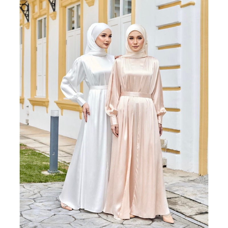 ILIANA ABAYA MYRAVALLYN MYRAVALLYN LUMIERE MODERN ABAYA SATIN DRESS ABAYA MURAH LONG DRESS MUSLIMAH DRESS Shopee Malaysia