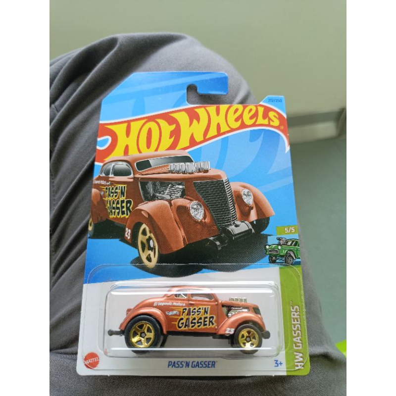 Hot Wheels Pass'n Gasser 