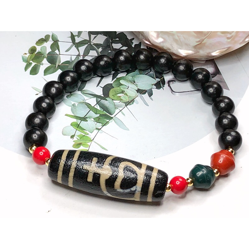 お値打ち品 チベット 西蔵 老礦石 宝瓶天珠dzi beads