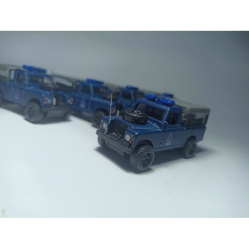 Hotwheels custom Land Rover PDRM | Shopee Malaysia