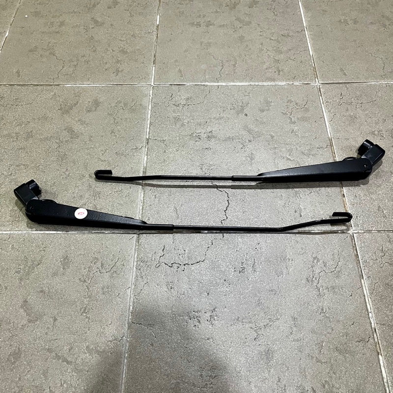 Perodua Kancil (Petak / Bulat) Front Wiper Arm Tangkai Wiper Besi Depan