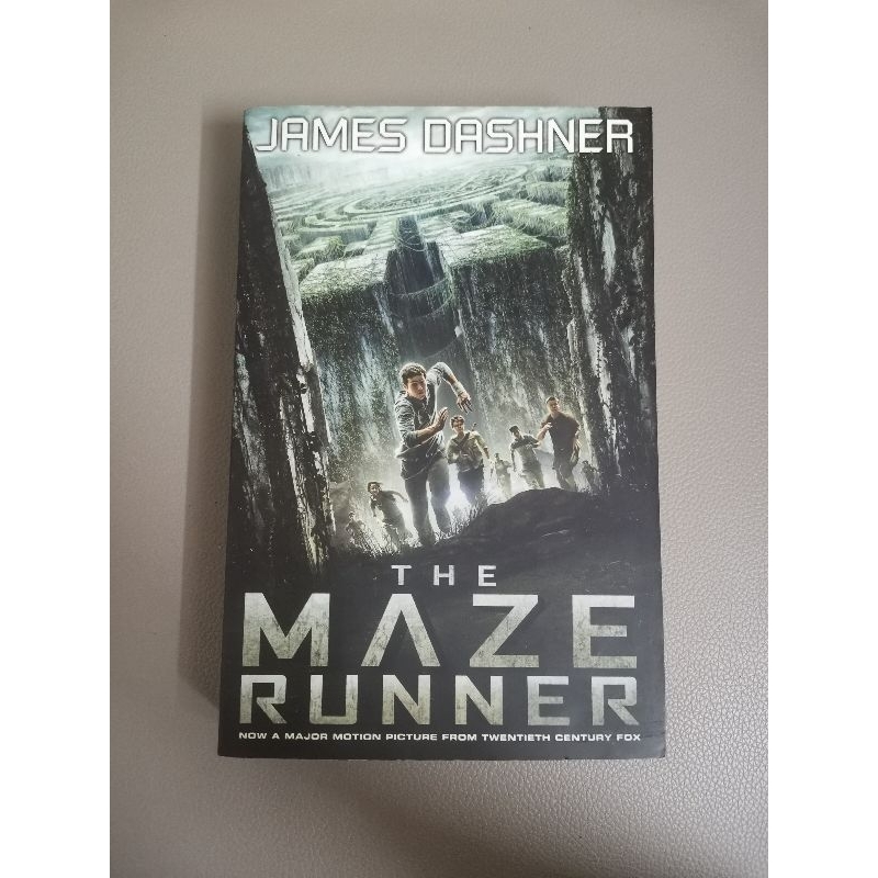 The Maze Runner By James Dashner - English Fiction Novel Book | Shopee ...