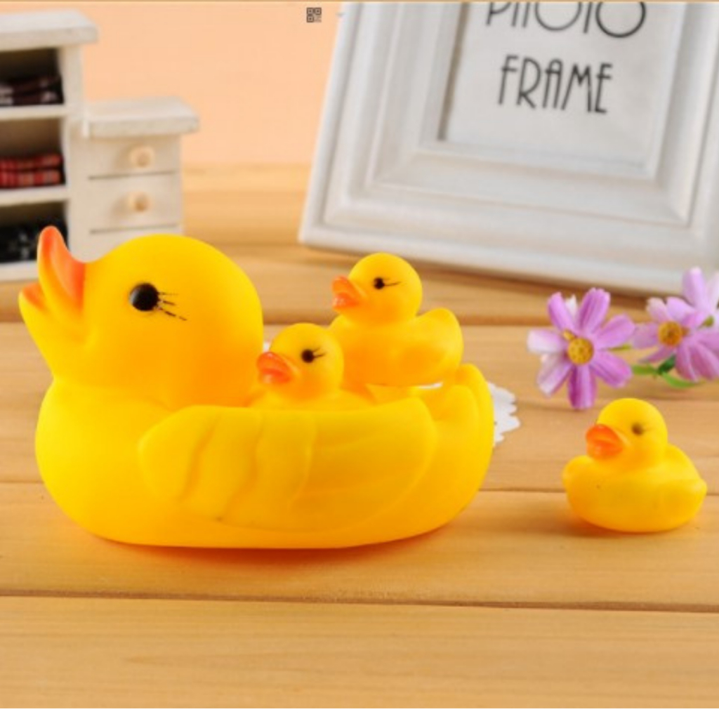 Yellow Duck Bathing Toy Swimming Duck Baby Bath Toy Permainan Itik Mandi Bayi Shopee Malaysia