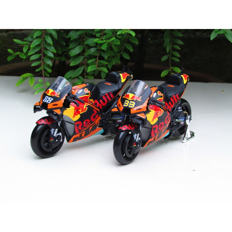 Motocross Kinder 1:18 MotoGP KTM RC16 "Team Factory Racing" ´23 - 1:18 Motorräder Motocross Bike
