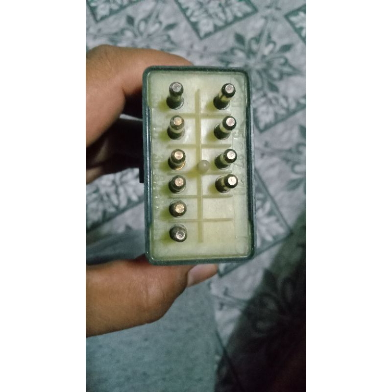 w124 fuel pump relay Shopee Malaysia