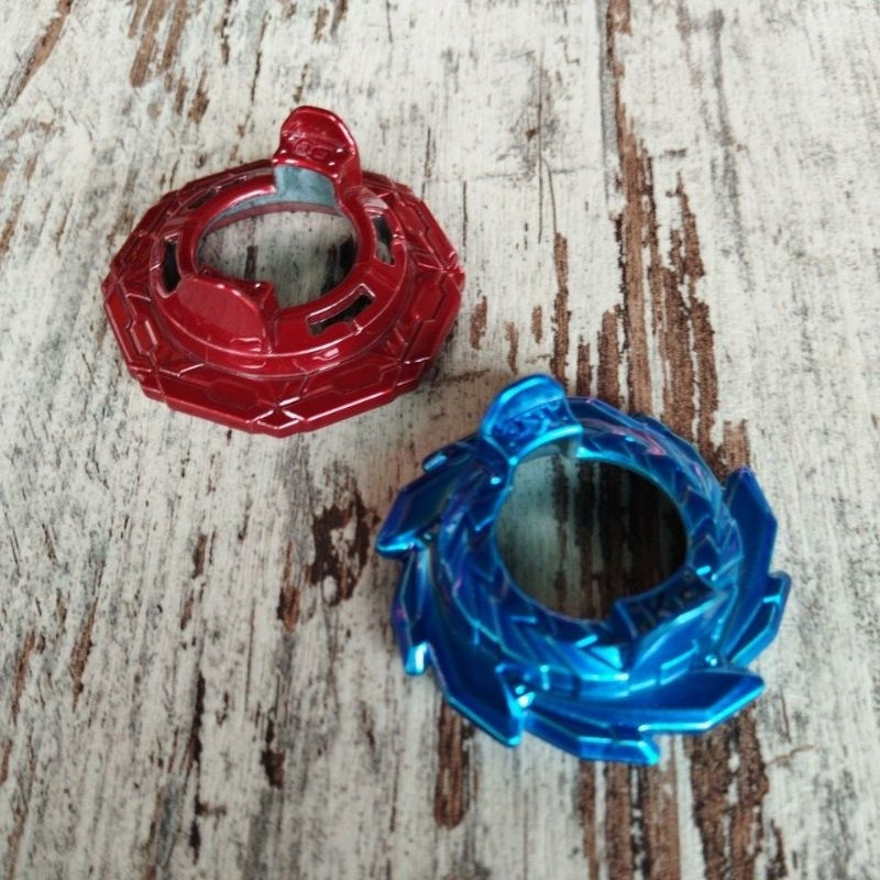 Takara Tomy B 196 Red Giga/Blue Karma Disc (USED) | Shopee Malaysia