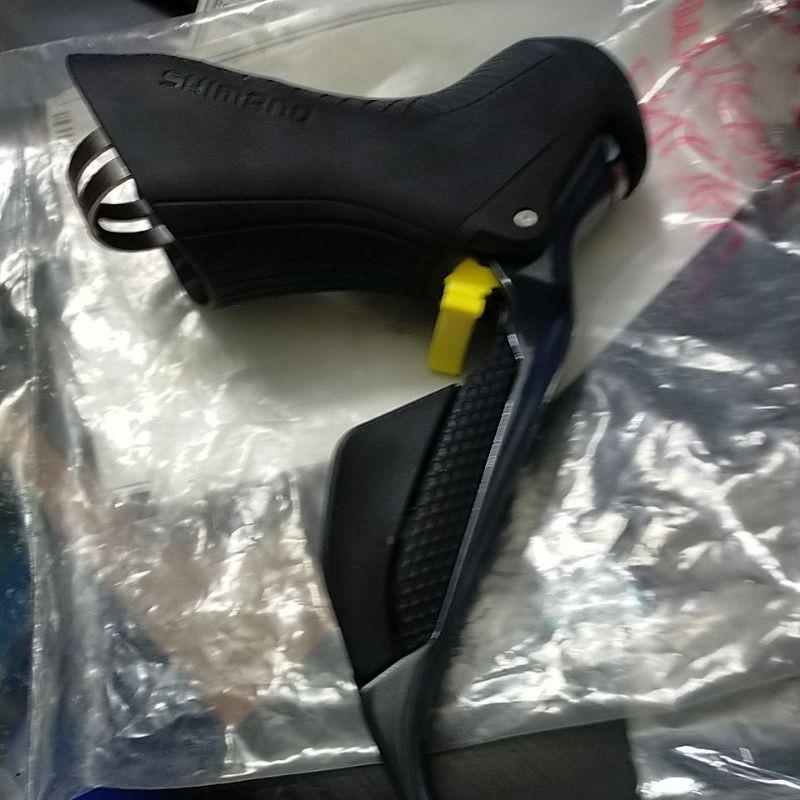 SHIMANO ULTEGRA R8070 Di2 STI SHIFTER 11SPEED (RIGHT SHIFTER ONLY