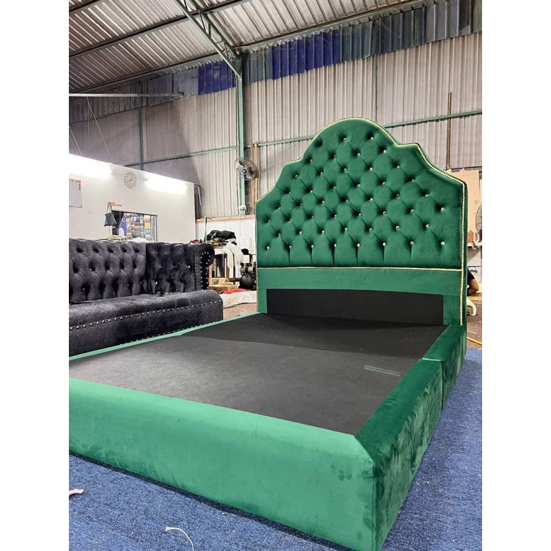 Katil Chesterfield Luxury Princess Bed Queen King Single Bedframe