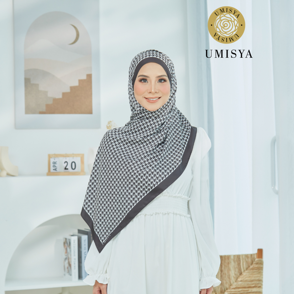 Umisya Zara Shawl (Black Monogram) | Shopee Malaysia