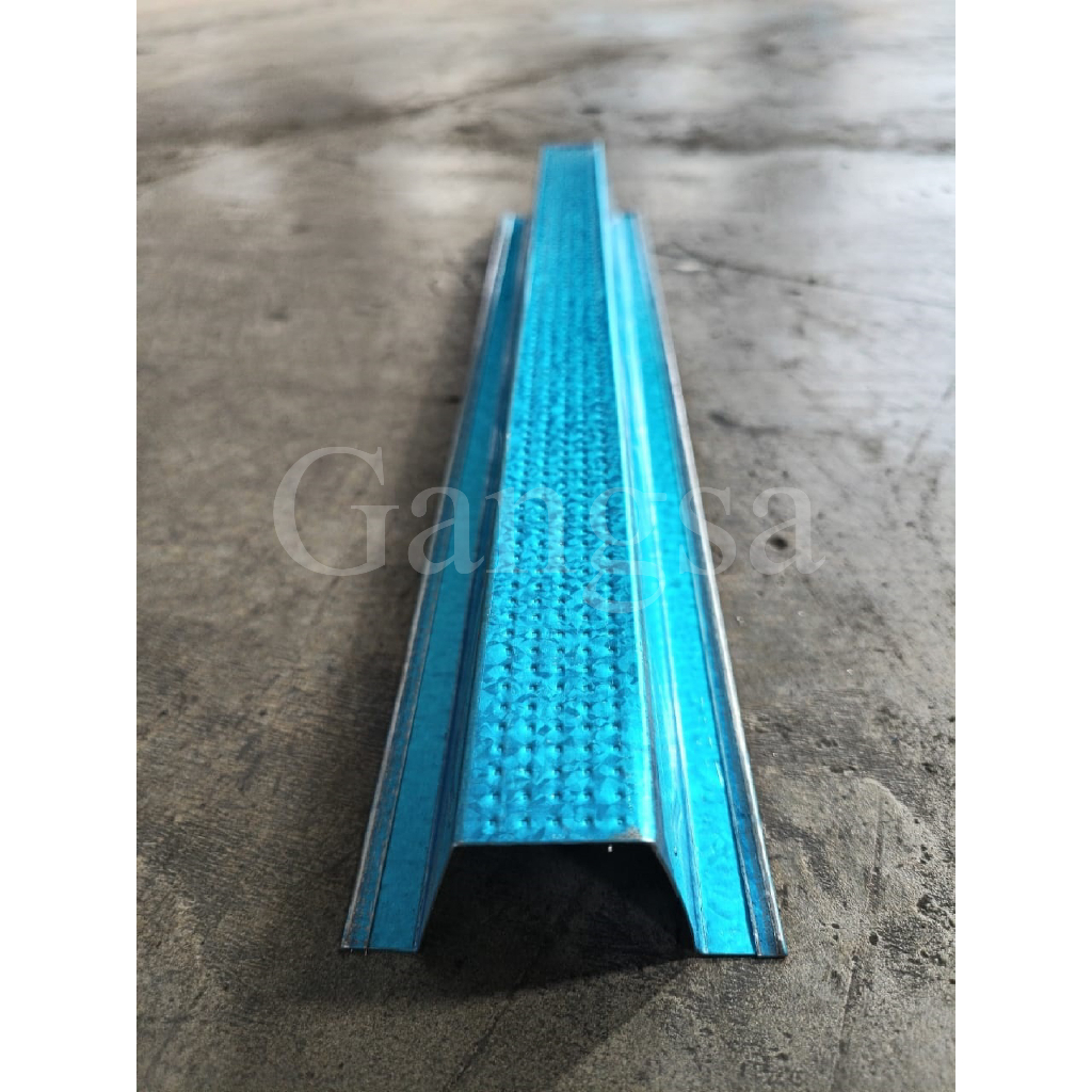 Batten 121 0.45mm / Besi V Biru / Besi Rak Bunga /Besi Bumbung V (6.5 ...
