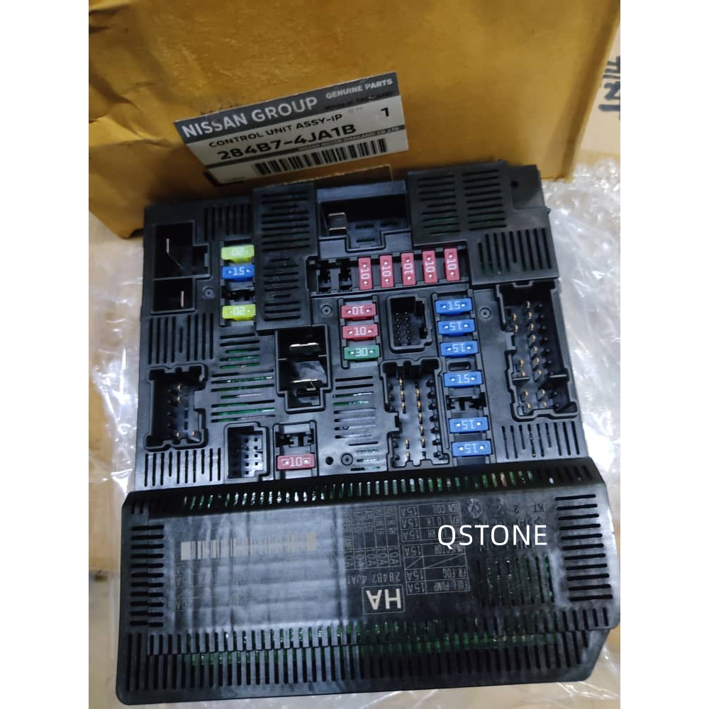 NISSAN NAVARA NP300 D23 ORIGINAL CONTROLLER UNIT IPDM / MAIN FUSE BOX