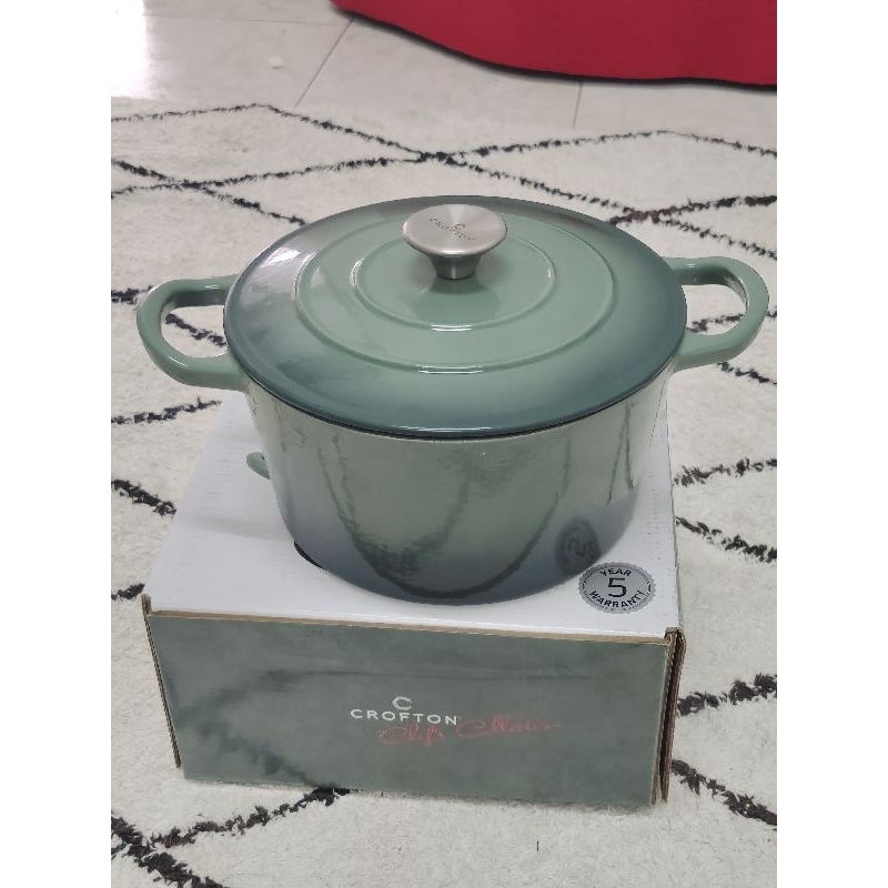 LELONG RAYA Crofton cast iron dutch oven 3.6L Shopee Malaysia