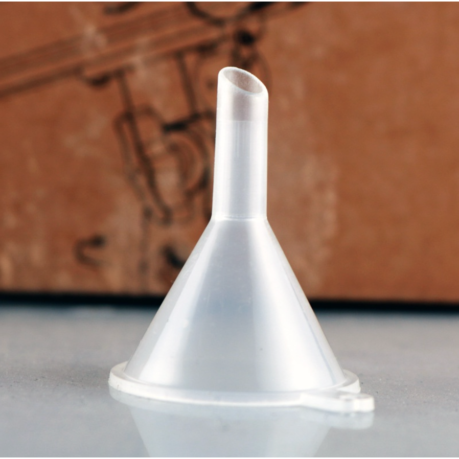 31mm Mini Plastic PP Material Funnel for Essential Perfume Oil and ...