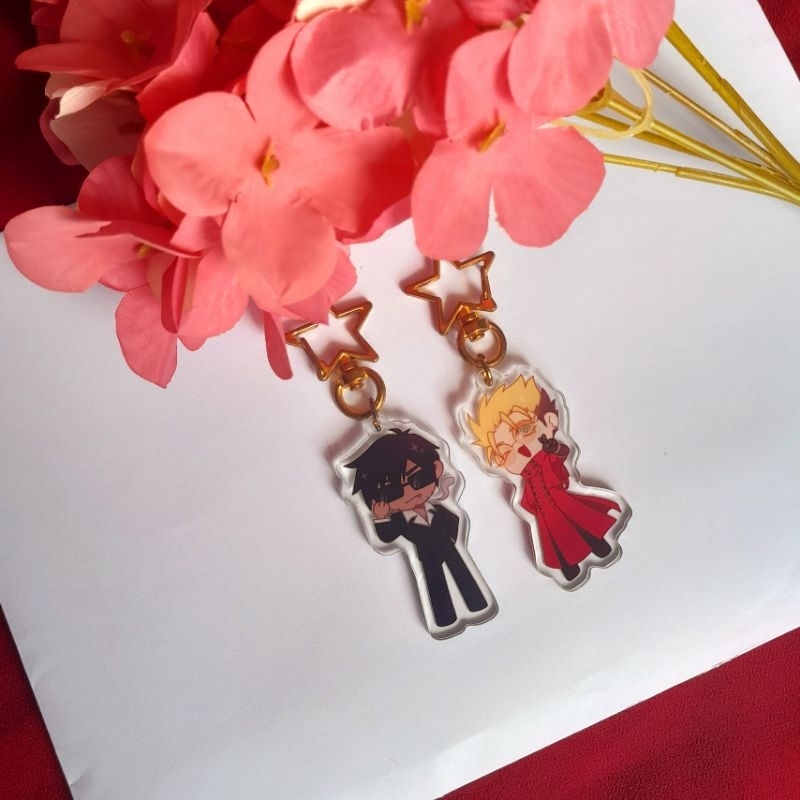 !!CLEARANCE!! TRIGUN Double-sided Acrylic Keychains | Shopee Malaysia