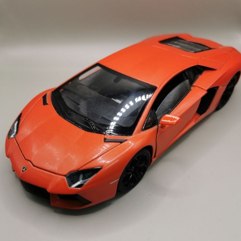 Lamborghini Aventador LP700-4(USED) | Shopee Malaysia