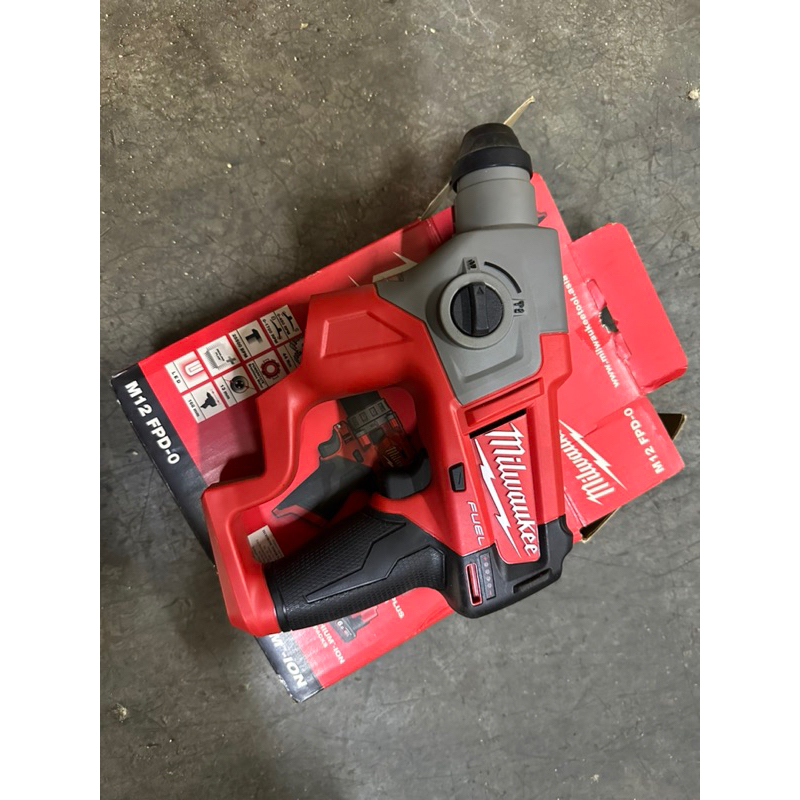 MILWAUKEE M12 FUEL SDS PLUS COMPACT ROTARY HAMMER M12 CH