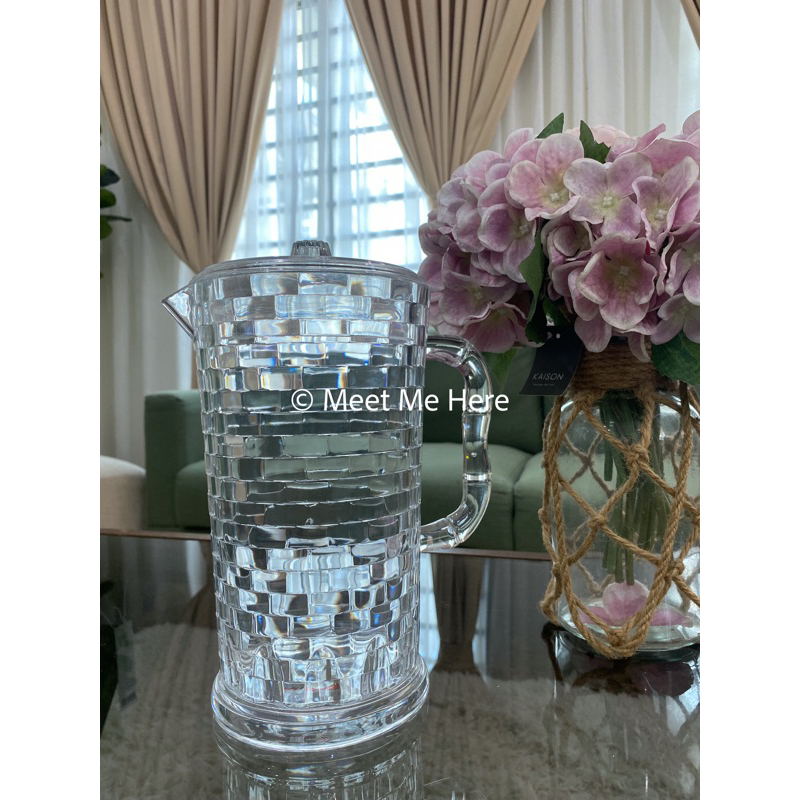 clear transparent 1.6l acrylic pitcher plastic