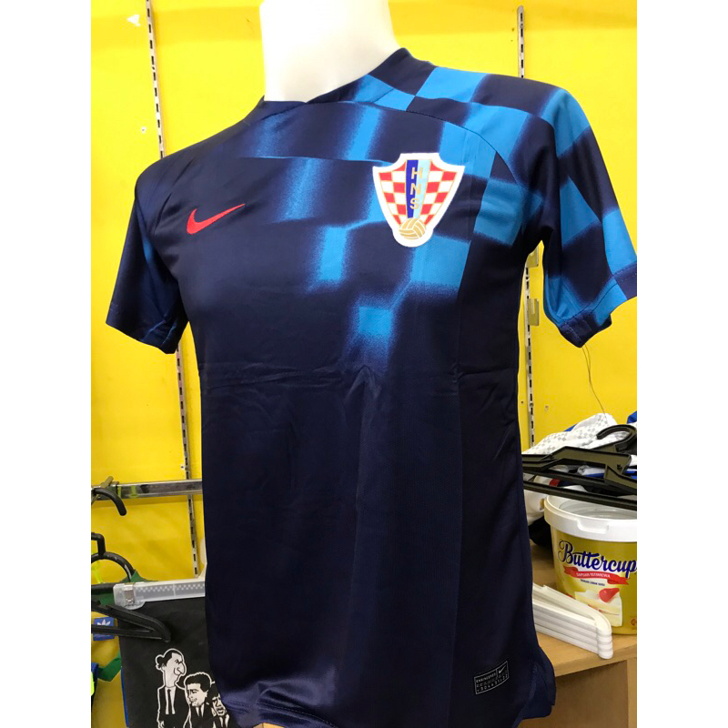 Croatia away best sale kit 2018 buy