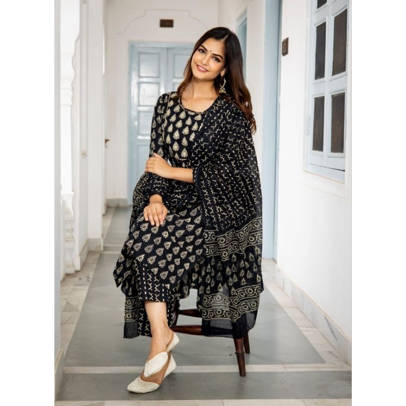 Polka dot punjabi on sale suit