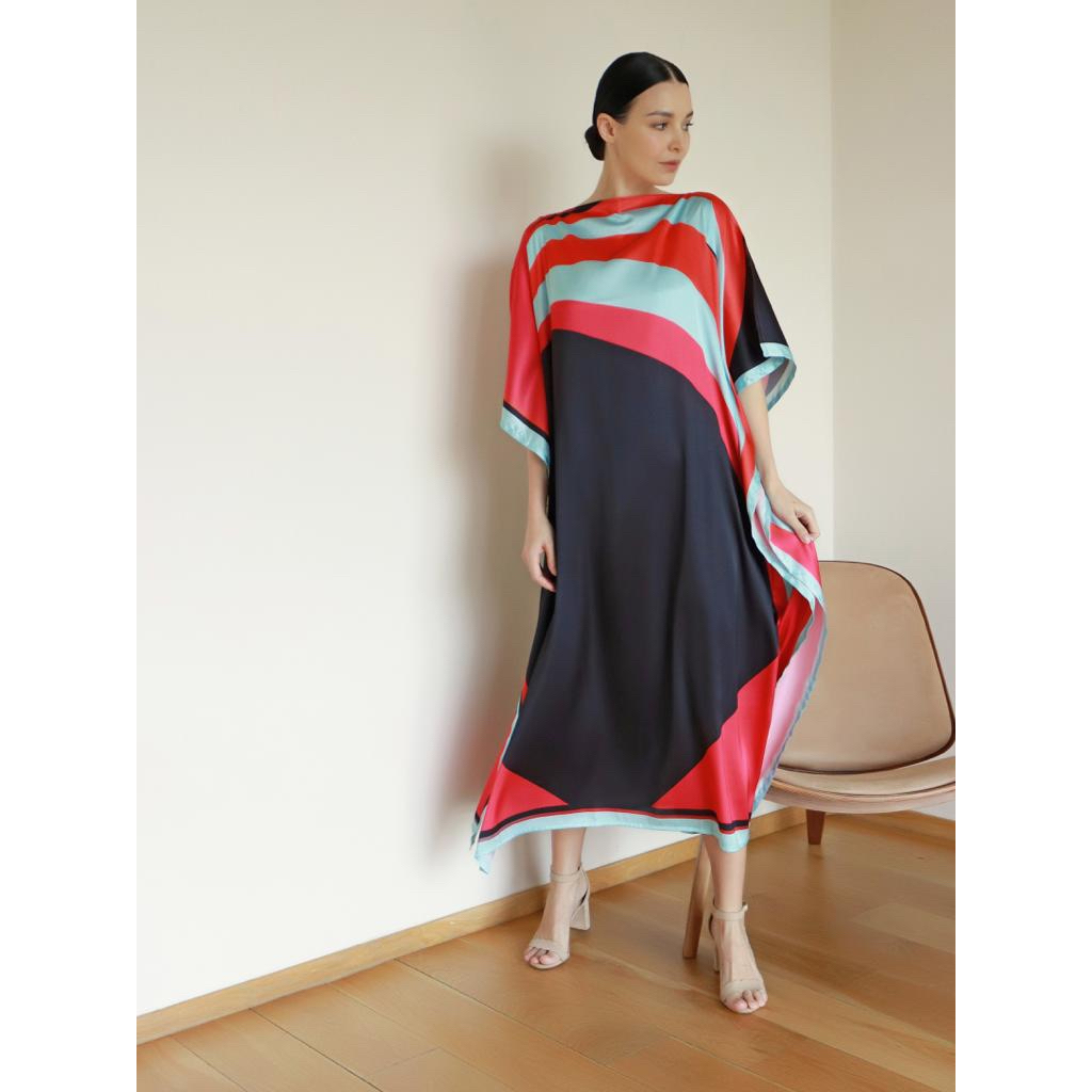 Layla satin graphic kaftan (free size) Shopee Malaysia