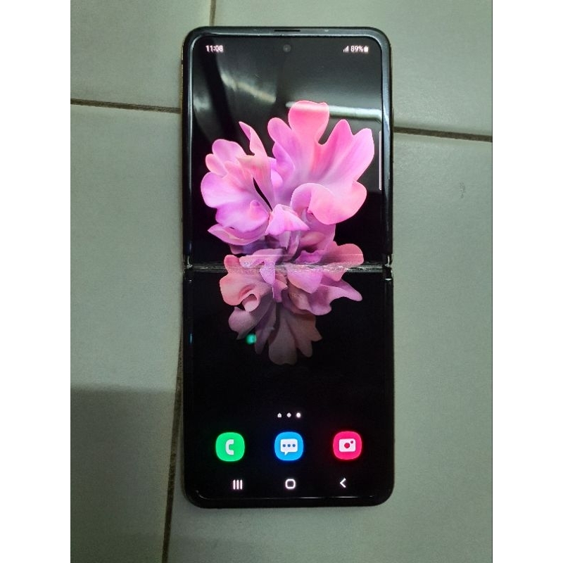 Samsung Galaxy Z Flip Sm F F Ds Shopee Malaysia