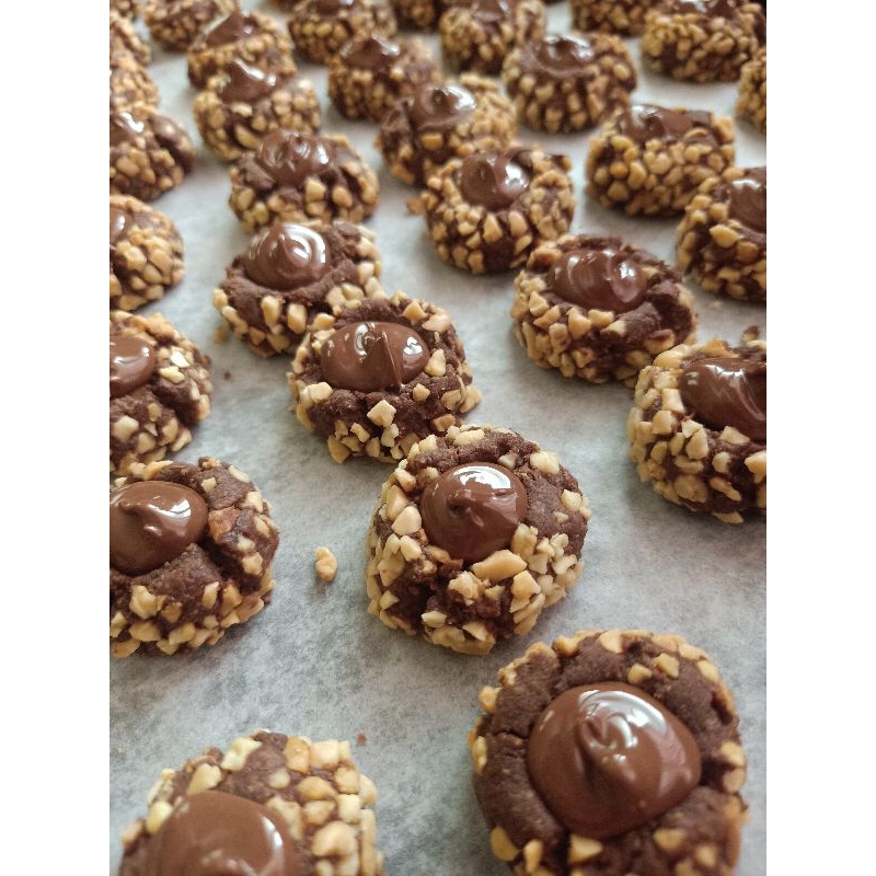{FRESHLY BAKED} Nutella Almond Ball Sedap Murah Biskut Raya Cookies ...