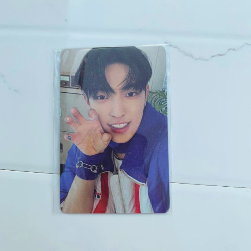 ATEEZ Limitless HMV popular Pob Official Photocard Set