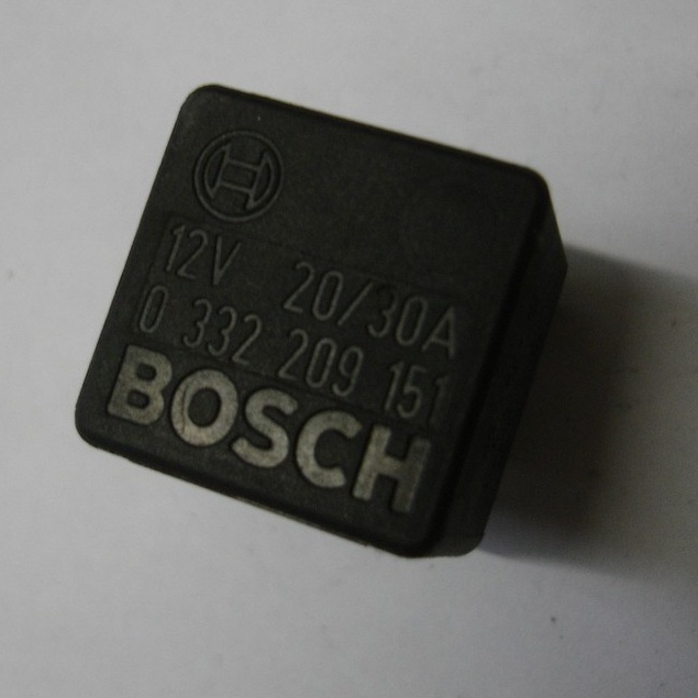 Bosch Kraftstoffpumpenrelais 0332 014 112 – Originalersatzteil Mit 1 Jahr Garantie, 5-Pin