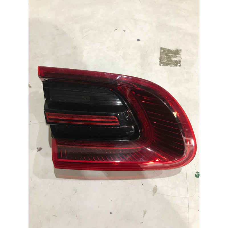 PORSCHE MACAN 95B TAIL LAMP INNER / REAR BONET LAMP LEFT SIDE ( LH ...