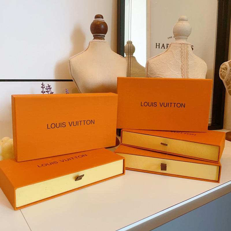 orange lv box