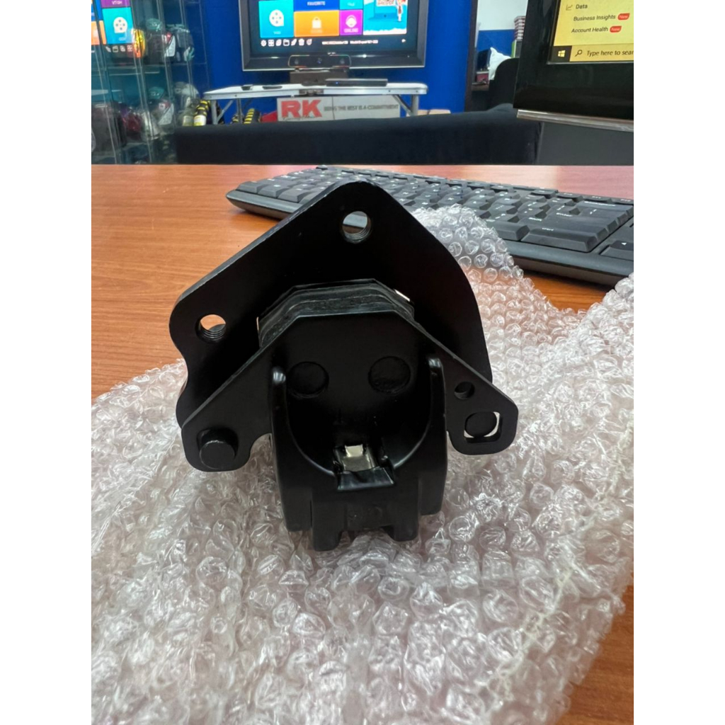 Suzuki V100 Scooter Front Brake System Set Master Caliper Pump Shopee