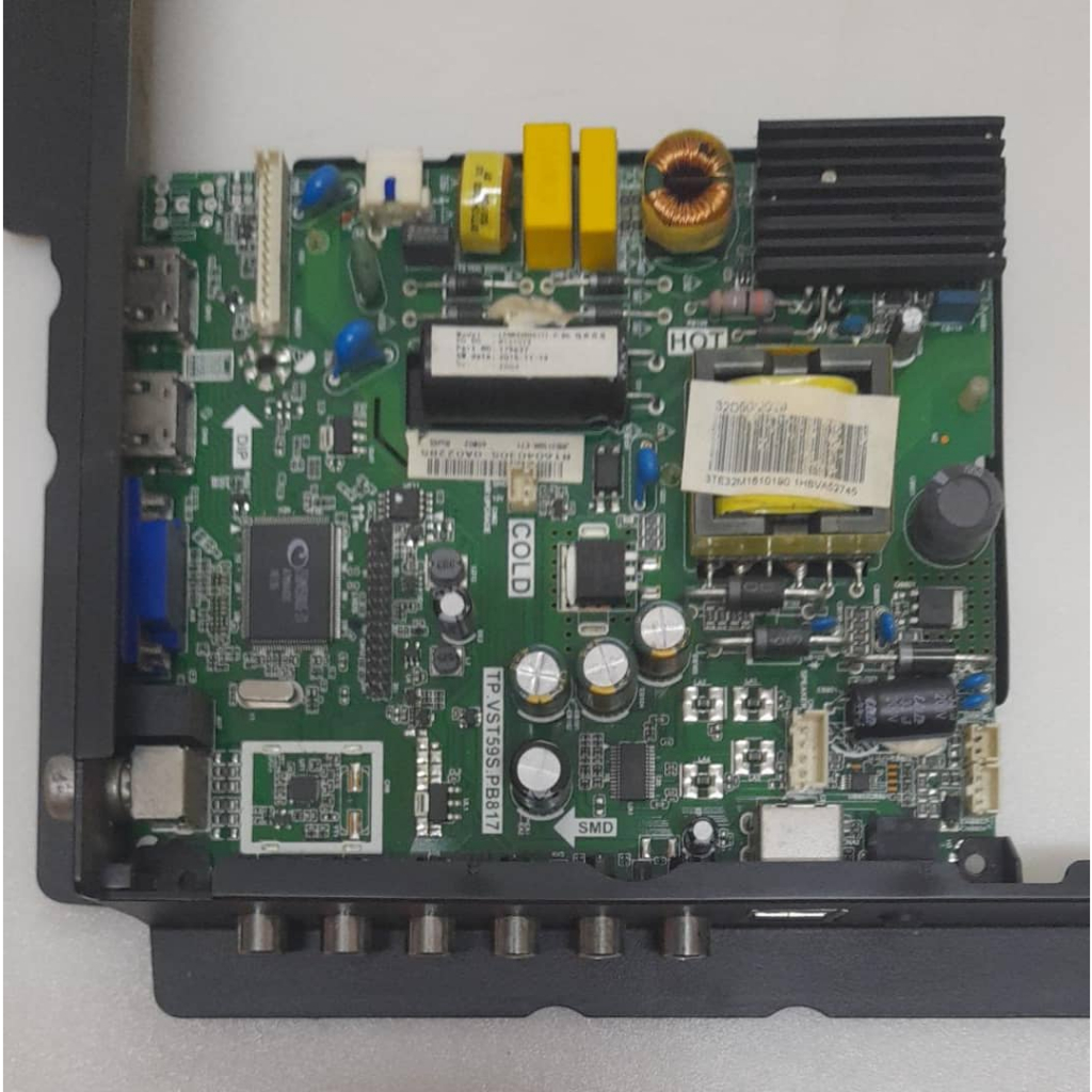 (C077) Hisense 32D50 Mainboard, Button, Cable. Used TV Spare Part LED