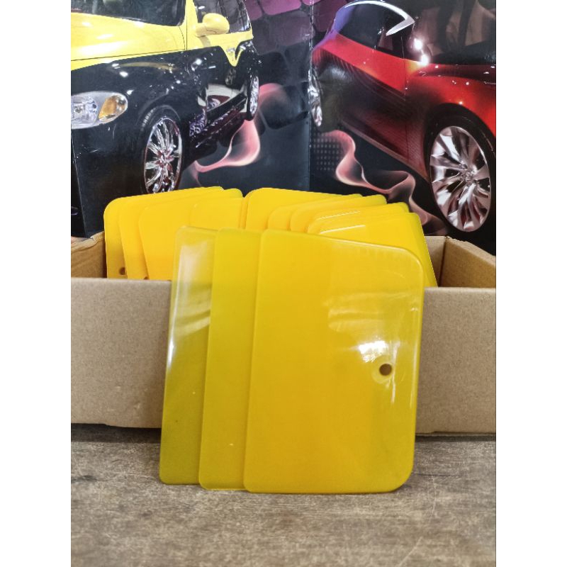 Plastic Putty Knife / Putty Spreader / Body Filler Spreader Shopee