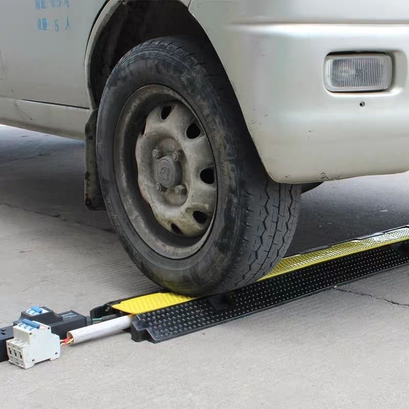 Cable Ramp - 2 channel cable protector ramp | Shopee Malaysia