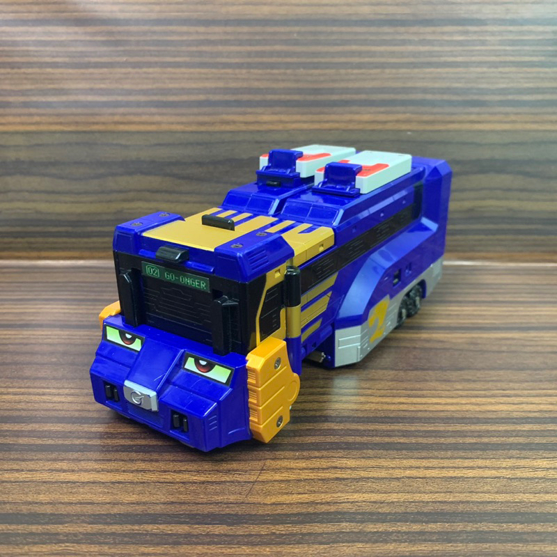 Vintage Sentai Engine Go Onger DX Bus Zord Power rangers Zord | Shopee ...