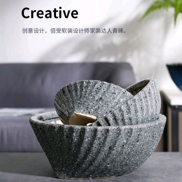 Ceramic Square Flower Vase Floral Pattern / Corak Bunga Pasu Bunga Seramik  Persegi, Furniture & Home Living, Home Decor, Vases & Decorative Bowls on  Carousell